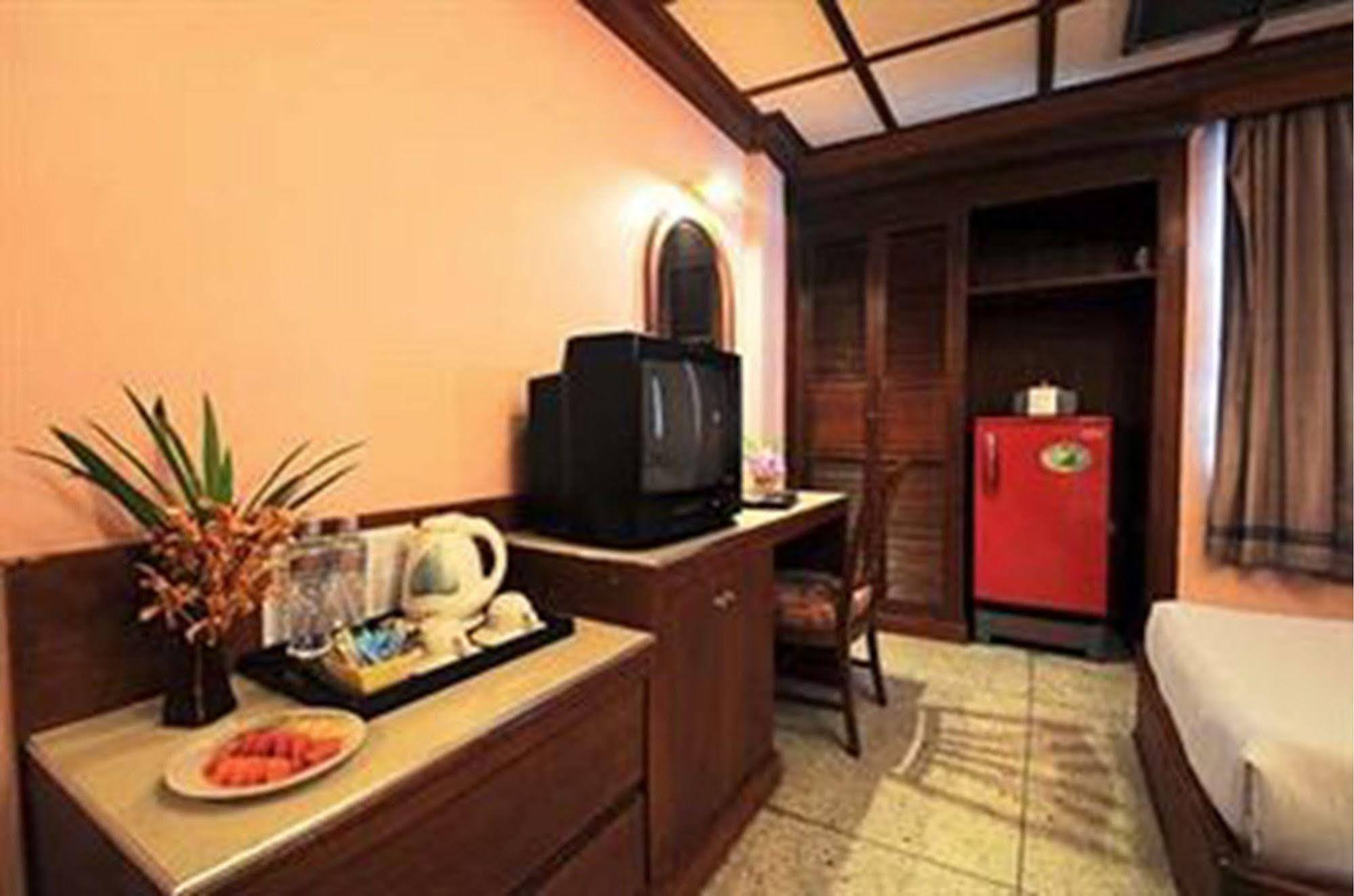 Royal Asia Lodge Sukhumvit Bangkok Luaran gambar