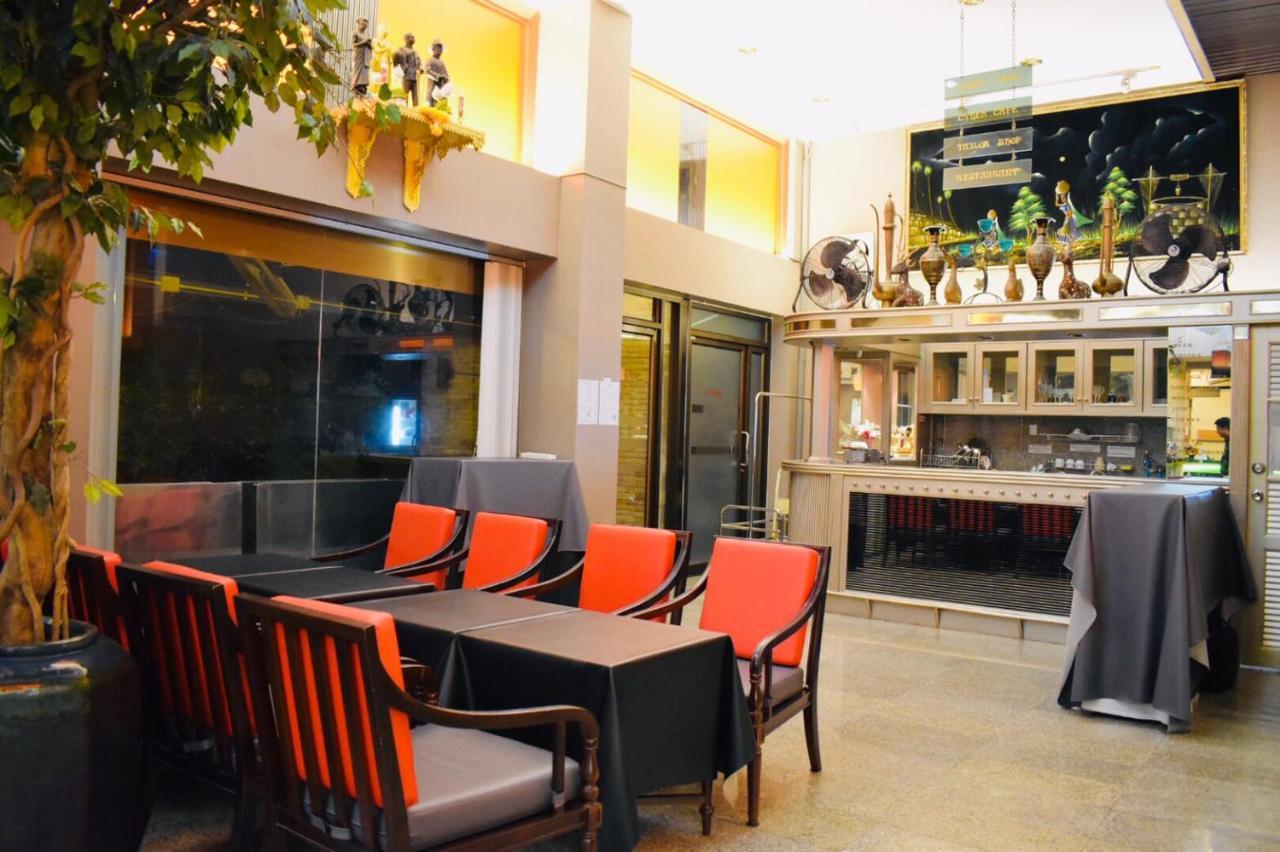 Royal Asia Lodge Sukhumvit Bangkok Luaran gambar