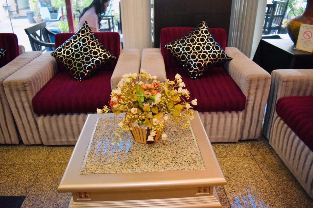 Royal Asia Lodge Sukhumvit Bangkok Luaran gambar
