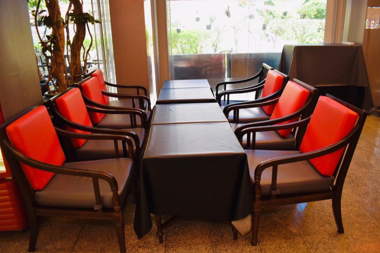 Royal Asia Lodge Sukhumvit Bangkok Luaran gambar